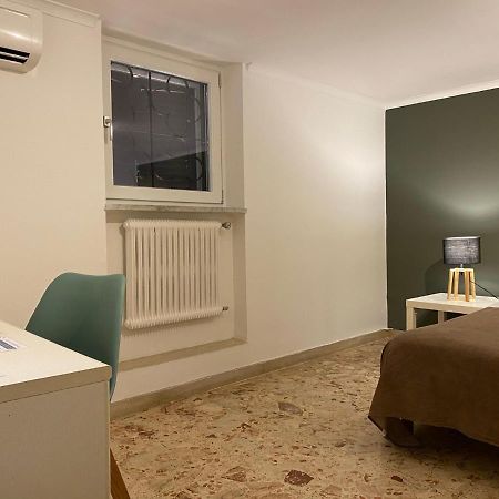 Charme Rooms ตารันโต ภายนอก รูปภาพ