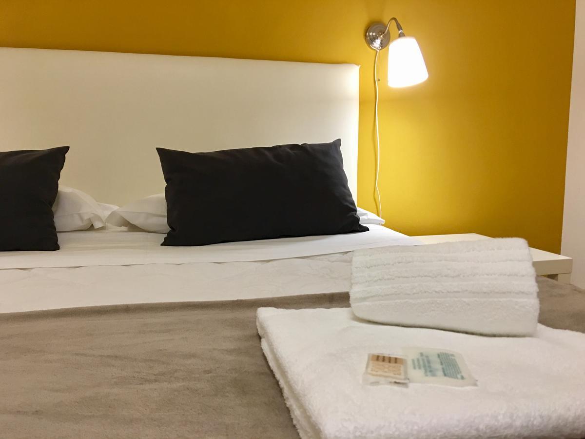 Charme Rooms ตารันโต ภายนอก รูปภาพ